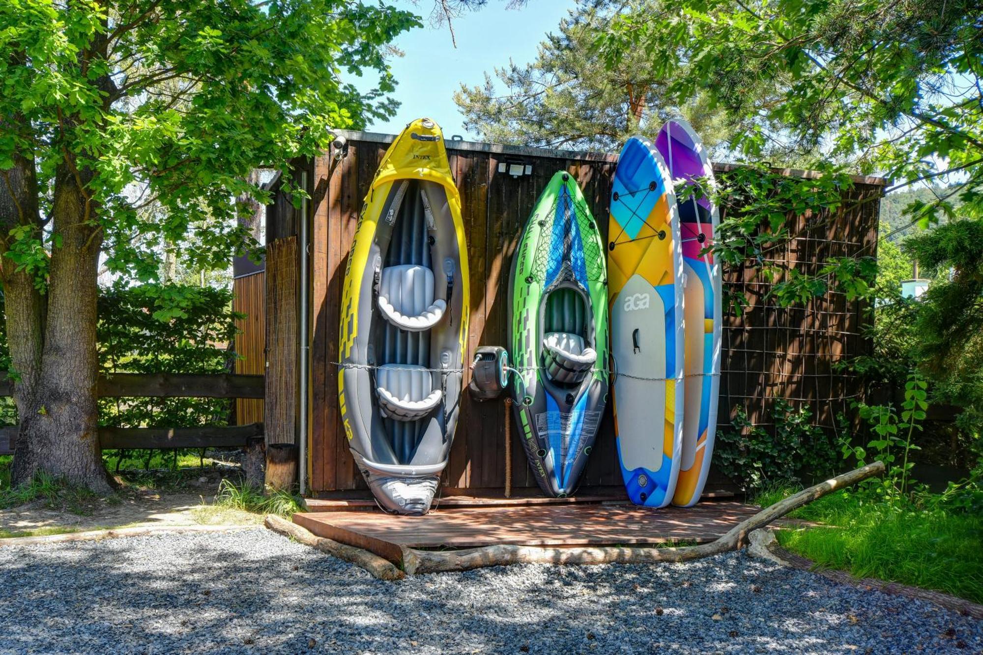 Hotel Tiche Misto Glamping Slapy  Exterior foto